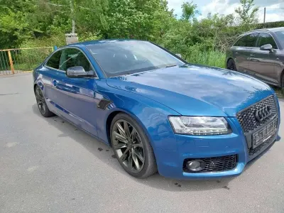 Gebraucht Audi A5 211 PS (155 kW) 2010 Arubablau perleffekt Coupé