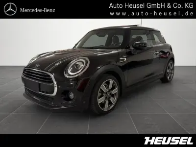 Gebraucht Mini ONE 102 PS (75 kW) 2020 Blau Kleinwagen