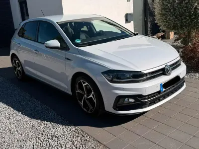 Gebraucht VW Polo Highline 95 PS (69 kW) 2019 Weiß Kleinwagen