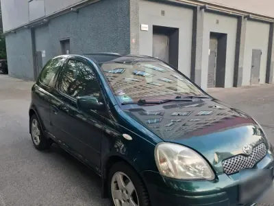 Gebraucht Toyota Yaris 87 PS (63 kW) 2005 Grün Kleinwagen