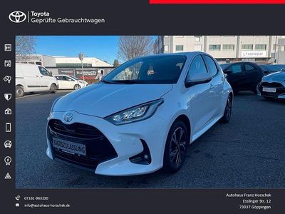 Weiß Neu 2025 Toyota Yaris Hybrid Comfort Limousine | 24.390 € (Fairer Preis)