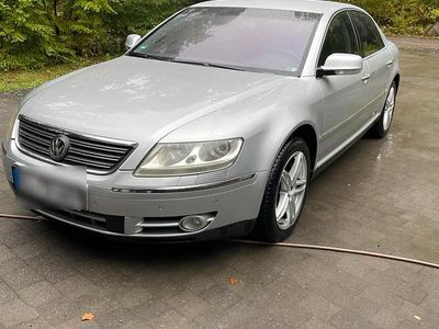 VW Phaeton