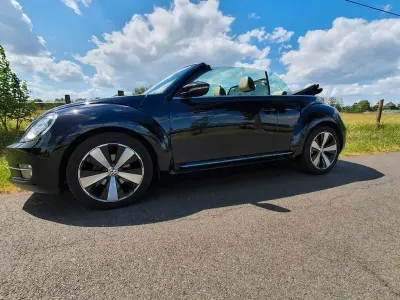 Używany VW Beetle Exclusive 105 KM (77 kW) 2015 Czarny Hatchback