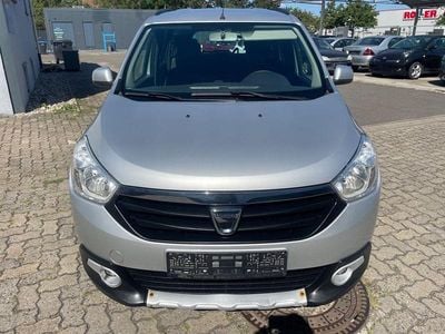 Gebraucht Dacia Lodgy Lauréate 116 PS (85 kW) 2016 Grau Van / Kleinbus