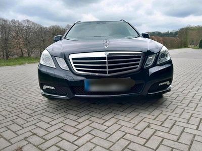 Usata Mercedes E350 Avantgarde 265 CV (194 kW) 2009 Nero Station wagon