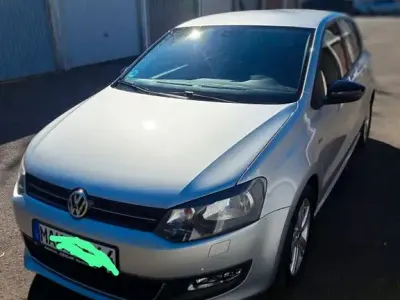 Usata VW Polo 69 CV (50 kW) 2012 Argento Utilitaria