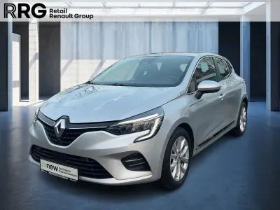 Usata Renault Clio V 140 CV (102 kW) 2022 Grigio Berlina