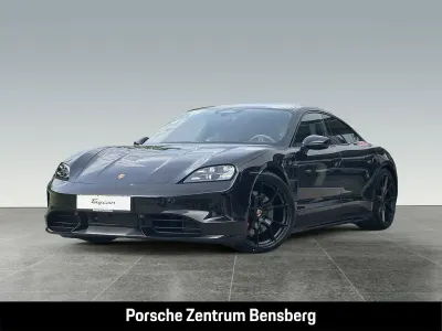 Nieuw Porsche Taycan 4S Black Edition 439 kW (598 PK) 2026 Zwart Sedan