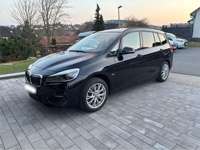 Second-hand BMW 218 Gran Tourer Sport Line 150 CP (110 kW) 2018 Negru Monovolum