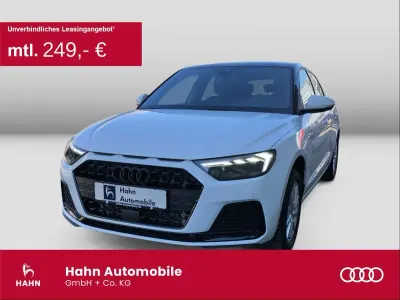 Gebraucht Audi A1 Advanced Plus 116 PS (85 kW) 2026 Gletscherweiß metallic mythoss SUV