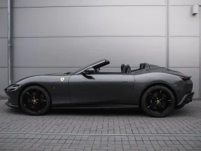 Nouă Ferrari Roma 620 CP (456 kW) 2025 Gri Cabrio