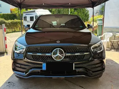 Gebraucht Mercedes GLC300 AMG line Plus 245 PS (180 kW) 2022 Schwarz SUV