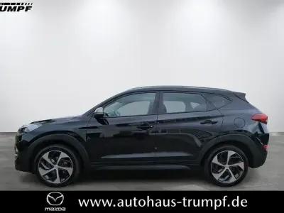 Gebraucht Hyundai Tucson Advantage 177 PS (130 kW) 2017 Phantom black / mic SUV
