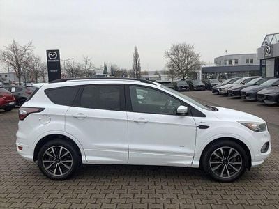 Gebraucht Ford Kuga ST-Line 182 PS (133 kW) 2017 Weiß SUV
