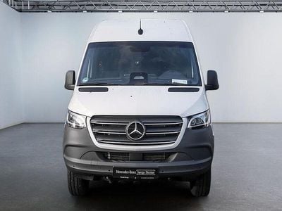 Arktikweiß Gebraucht 2024 Mercedes Sprinter Van | 66.509 € (Guter Preis)
