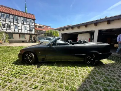 Gebraucht BMW 320 Cabriolet Performance 150 PS (110 kW) 1991 Schwarz Cabrio