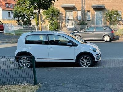Weiß Gebraucht 2014 VW cross up! Kleinwagen | 4.999 €