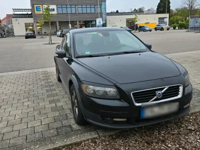 Gebraucht Volvo C30 110 PS (80 kW) 2010 Schwarz Kleinwagen