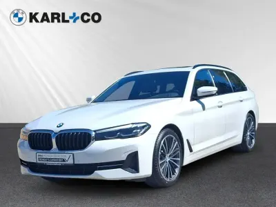 Usata BMW 530 Shadowline 286 CV (210 kW) 2023 Bianco Station wagon