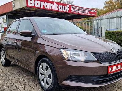 Gebraucht Skoda Fabia Active 75 PS (55 kW) 2015 Braun Kleinwagen