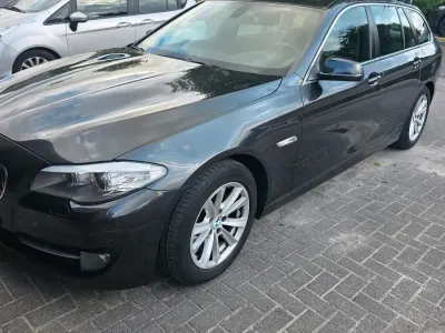 Gebraucht BMW 520 184 PS (135 kW) 2010 Braun Kombi
