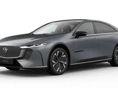 Nuova Mazda 6e Takumi-Line 189 kW (258 CV) 2026 Grigio Berlina