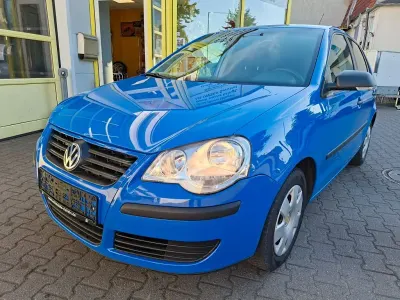 Gebraucht VW Polo Trendline 64 PS (47 kW) 2006 Blau Kleinwagen