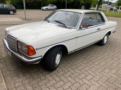 gebraucht Mercedes 230 Coupe w123 H Zulassung