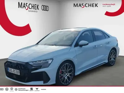Gebraucht Audi RS3 Sport 400 PS (294 kW) 2026 Kumulusblau uni audi exclusive Limousine