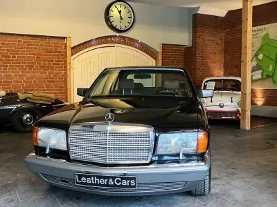 Gebraucht Mercedes 420 204 PS (150 kW) 1986 Schwarz Limousine