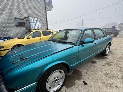 Gebraucht Jaguar XJ Executive 211 PS (155 kW) 1995 Grün Limousine