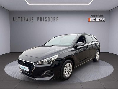 Gebraucht Hyundai i30 Select 99 PS (72 kW) 2019 Schwarz Kombi