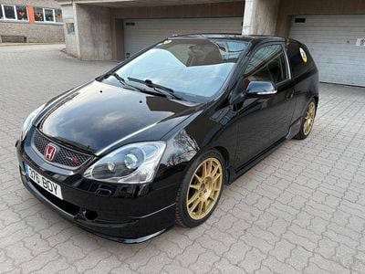 Second-hand Honda Civic Type R 286 CP (210 kW) 2002 Negru Berlinǎ