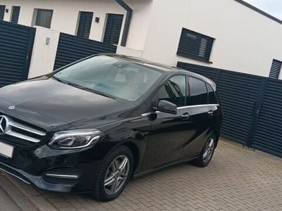 Mercedes B200