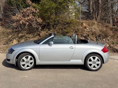 Gebraucht Audi TT Roadster Sport 224 PS (164 kW) 2000 Silber Cabrio