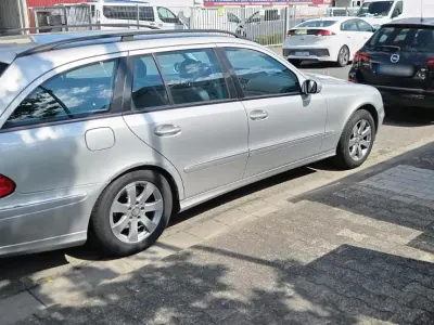 Gebraucht Mercedes E320 224 PS (164 kW) 2004 Silber Kombi