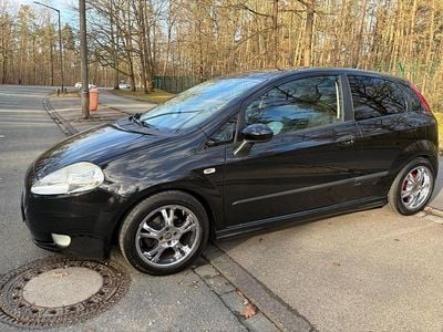 Gebraucht Fiat Grande Punto 77 PS (56 kW) 2006 Schwarz Kleinwagen