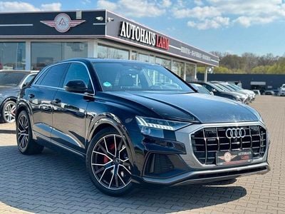 Second-hand Audi Q8 S-Line 286 CP (210 kW) 2018 Negru SUV