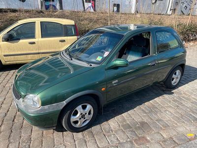 Gebraucht Opel Corsa Edition 65 PS (47 kW) 1999 Grün Kleinwagen