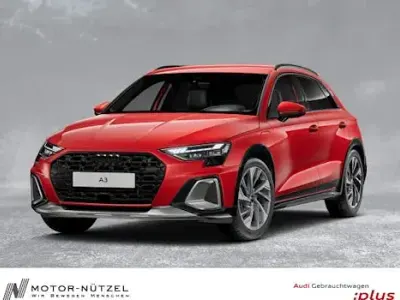 Gebraucht Audi A3 Ambiente 204 PS (150 kW) 2025 Rot Limousine