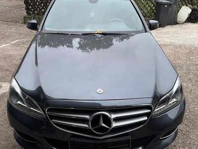 Mercedes E220