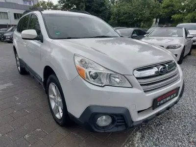 Gebraucht Subaru Outback 173 PS (127 kW) 2013 Weiß Kombi