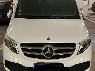 Gebraucht Mercedes V220 Edition 239 PS (175 kW) 2019 Weiß Van / Kleinbus