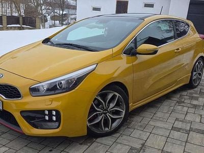 Gebraucht Kia Ceed GT-Track 204 PS (150 kW) 2016 Gelb Kleinwagen