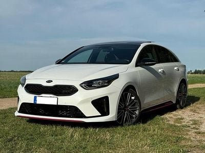 Kia ProCeed GT