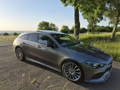 Gebraucht Mercedes CLA250 Shooting Brake Edition 224 PS (164 kW) 2022 Grau Kombi