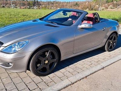 Usata Mercedes SLK350 272 CV (200 kW) 2005 Grigio Cabrio