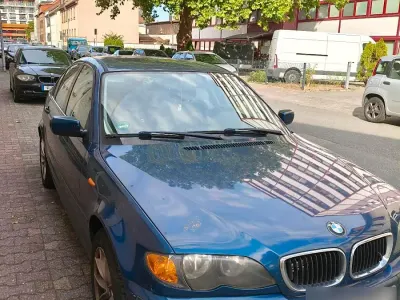 Gebraucht BMW 316 116 PS (85 kW) 2005 Blau Limousine
