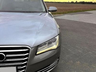 Audi A8L