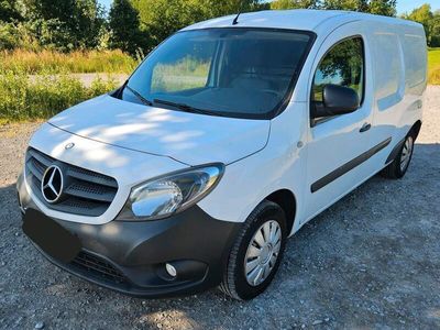 Mercedes Citan 109